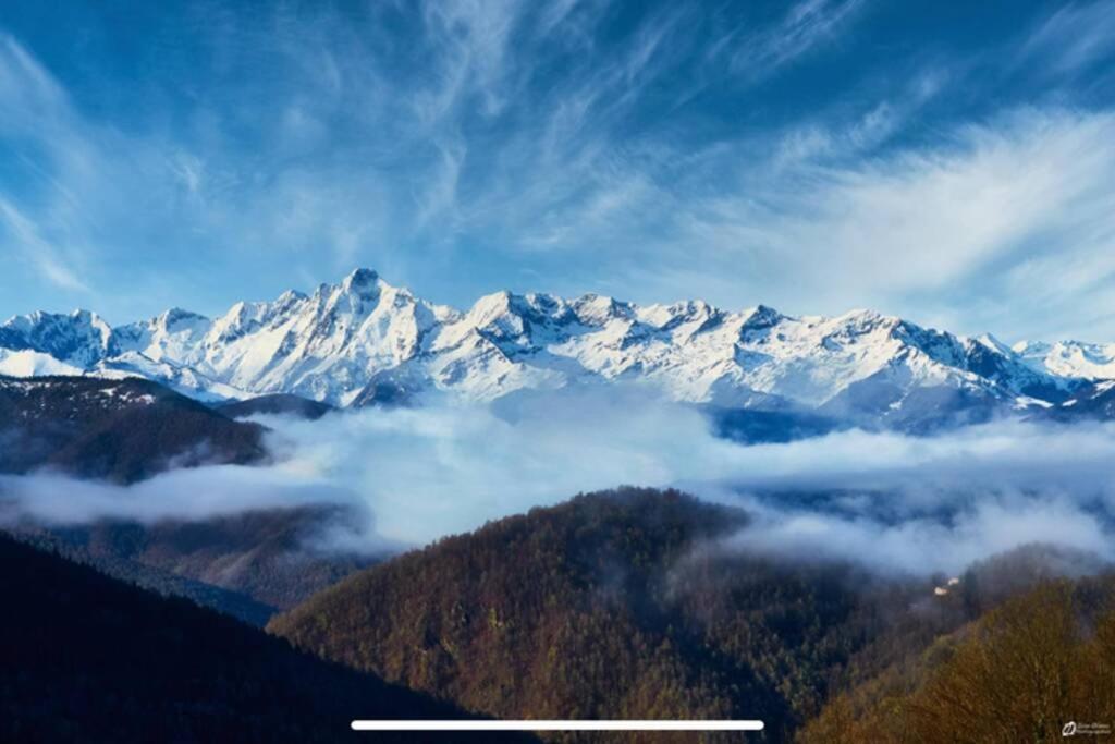 Le Gite De La Vallee Du Douctouyre Dun Bagian luar foto